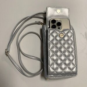 PurseN Crossbody Platinum Purse